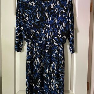 Elegant Blue Patterned Dress